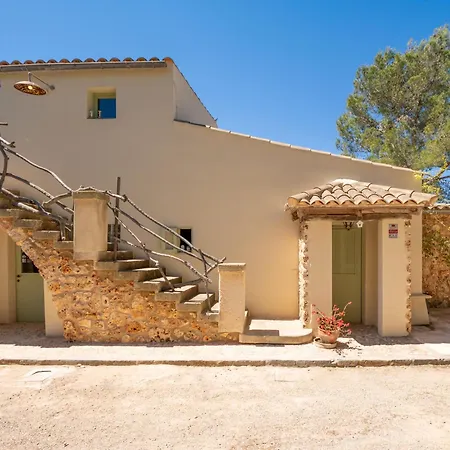 Es Nou Holiday home *